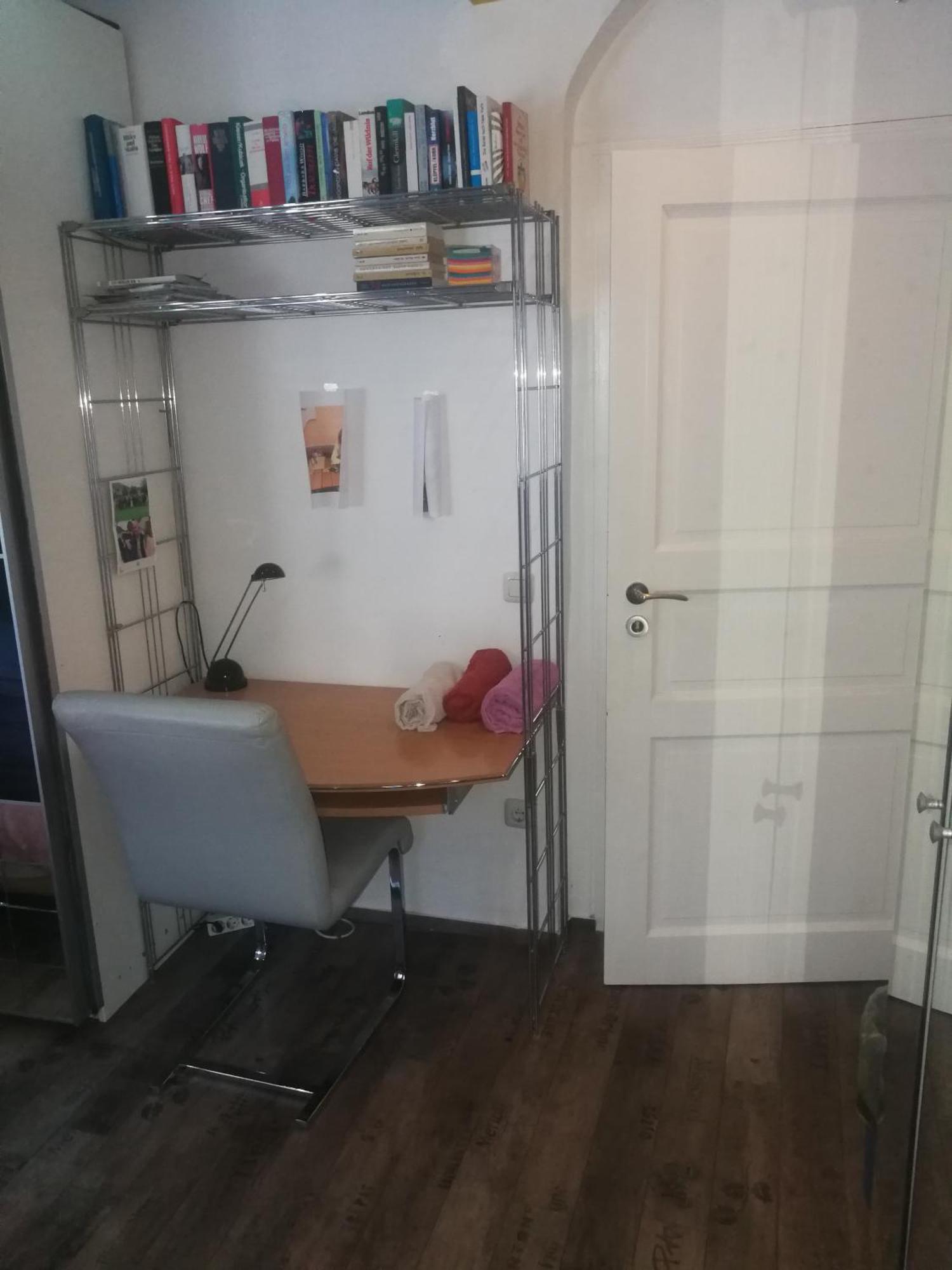 Wohlfuehloase - Zimmer, Appartment - Im Herzen Starnbergs Oda fotoğraf