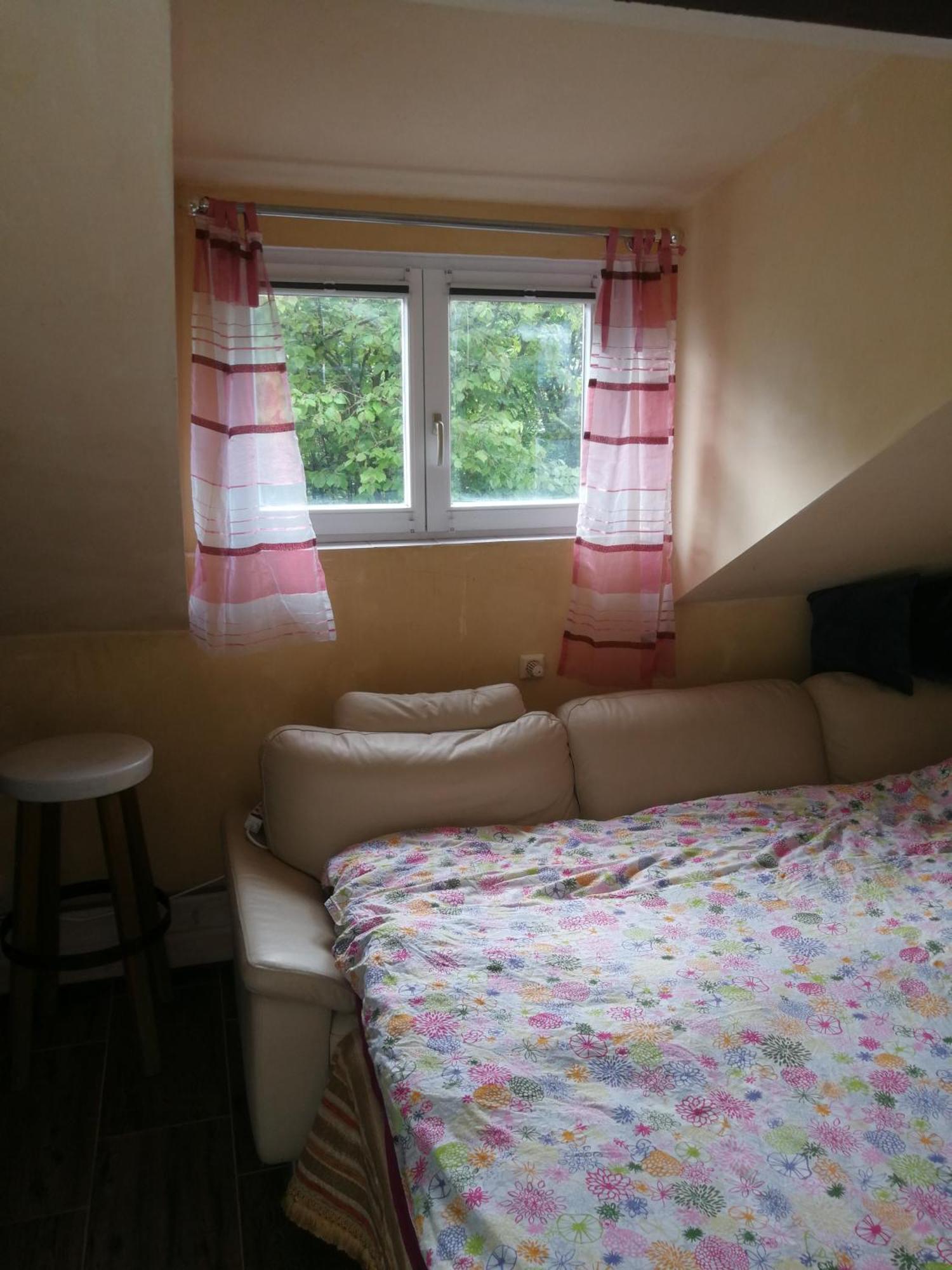 Wohlfuehloase - Zimmer, Appartment - Im Herzen Starnbergs Oda fotoğraf