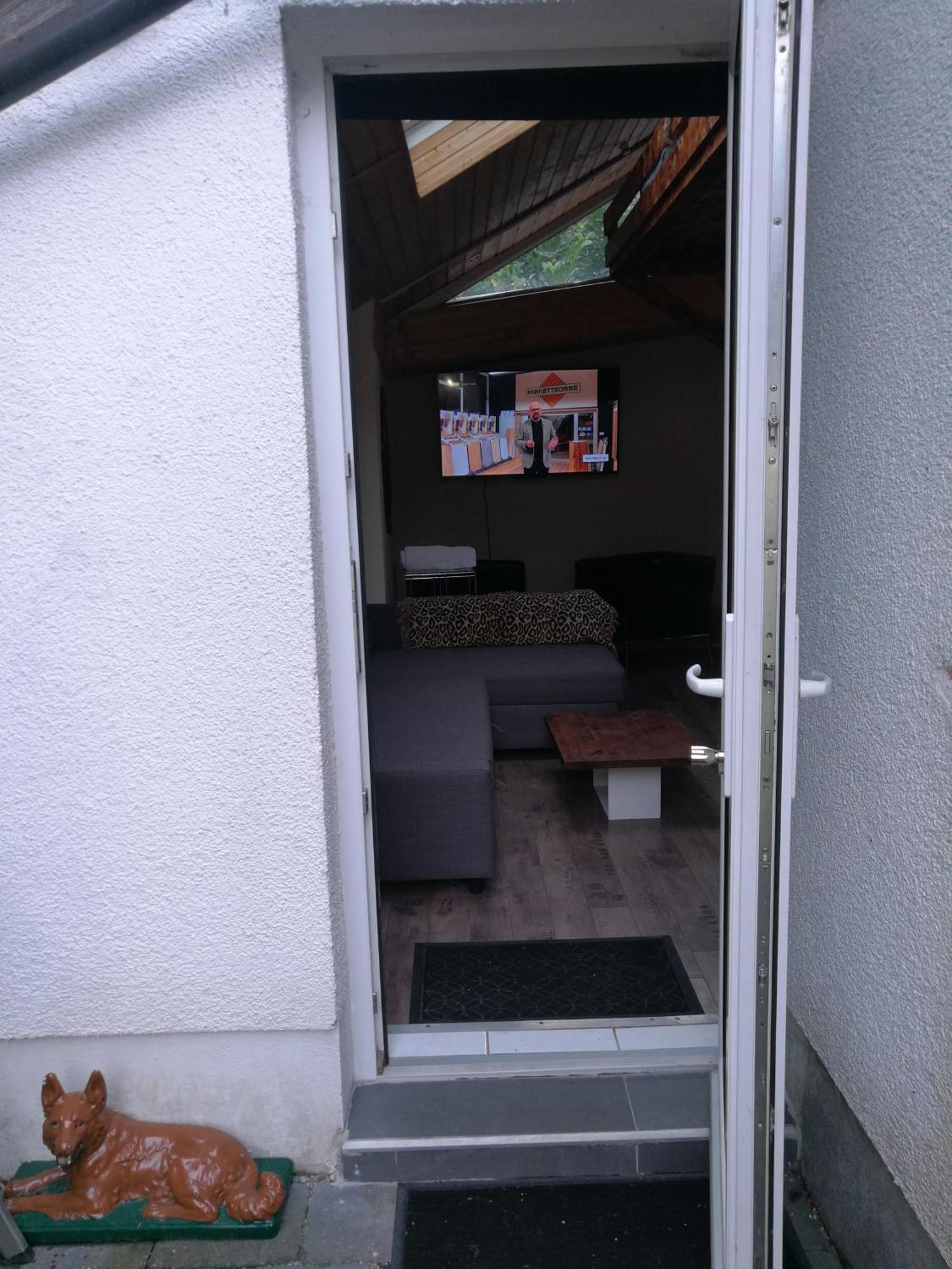 Wohlfuehloase - Zimmer, Appartment - Im Herzen Starnbergs Oda fotoğraf
